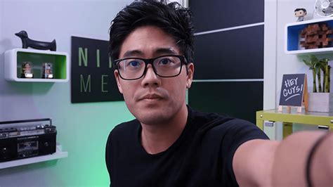 Famous Asian YouTubers You Need to Watch.